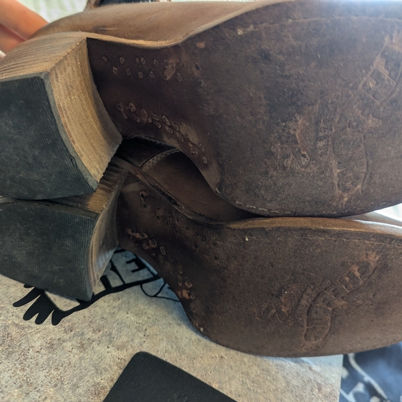 Freebird Randi Heels In Tan 8 - Picture 6 of 7